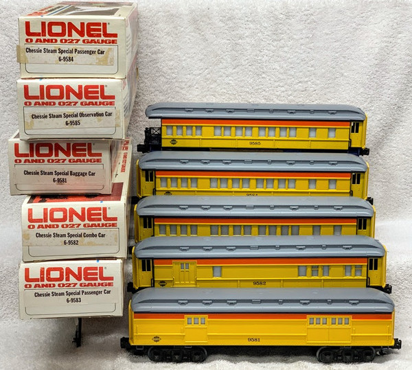 9581 - 9585 Chessie Five Car Passenger Set (NOS)