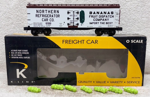 K-Line 742-8030 Northern Refrigerator Bananas Reefer (NOS)