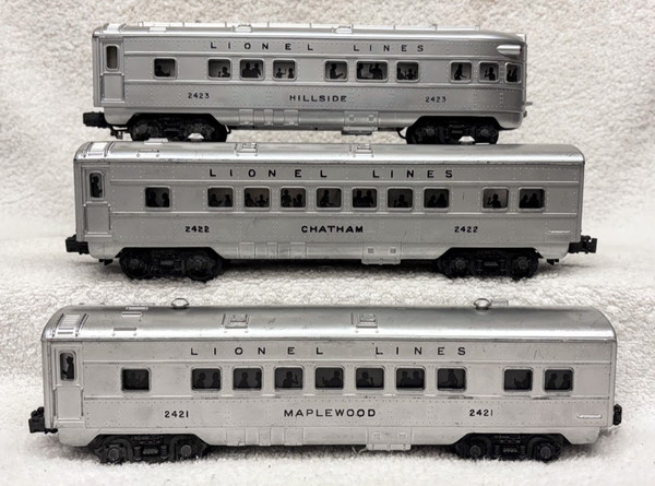 2421, 2422 & 2423 Lionel Lines Passenger Set (Var)