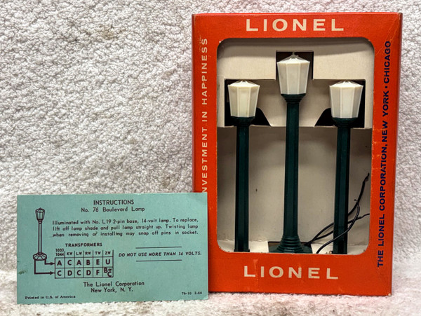 76 Boulevard Lamp Post (NOS)