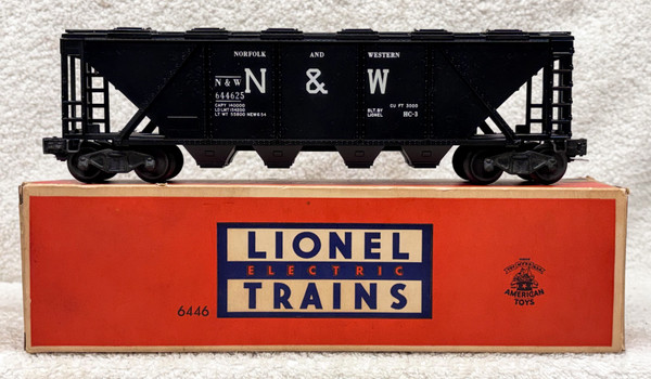 6446-25 Norfolk & Western Covered Quad Hopper: Black (8+/OB)