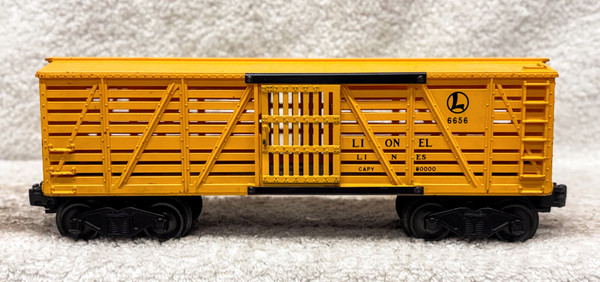 6656 Stock Car: Dark Yellow (7+)