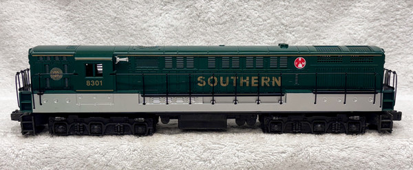 18301 Southern FM Trainmaster (9)