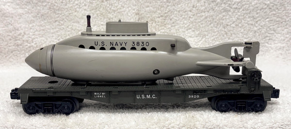 3820 USMC Flatcar with Submarine (8+)