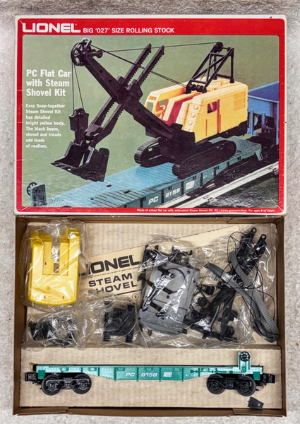 9158 Penn Central Flatcar w/ Steam Shovel: Unassembled (NOS)