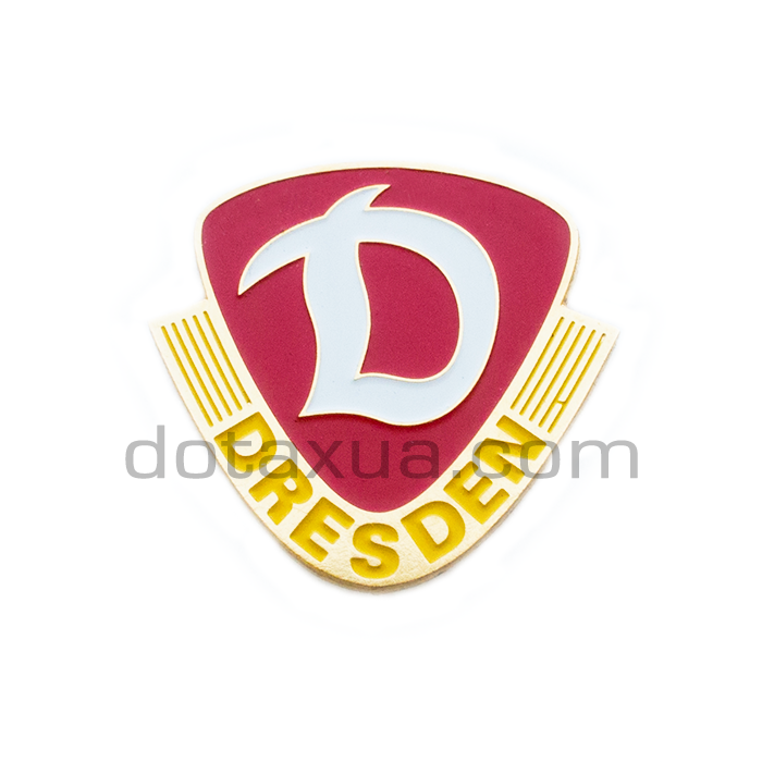 1. FC Dynamo Dresden Germany Pin