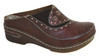 L'Artiste by Spring Step Women's Chino Clogs Brown