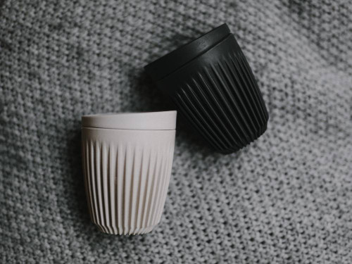 Disposable Coffee Cups vs Reusable Coffee Mugs