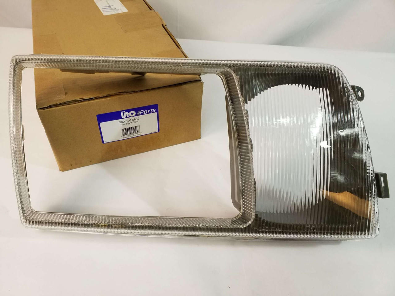 Mercedes Headlight Bezel Door w/ Turn Signal Lens, Right New URO