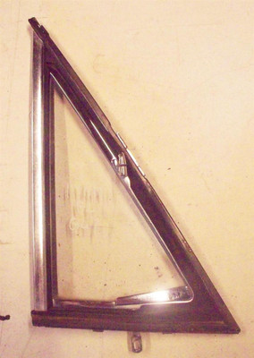 Genuine Mercedes-Benz Door Quarter Glass Front Right W114 W115 Sedan 65-73