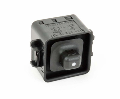 Genuine Mercedes-Benz Electric Side View Mirror Switch New OEM W124 W126A W201 86-91 Genuine Mercedes-Benz Electric Side View Mirror Switch New OEM W124 W126A W201 86-91