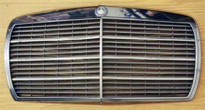 Genuine Mercedes-Benz Front Grille Assembly W123