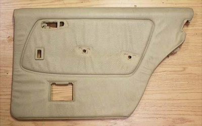 Genuine Mercedes-Benz Door Panel Card Rear Right Parchment W123 Sedan 80-85 Genuine Mercedes-Benz Door Panel Card Rear Right Parchment W123 Sedan 80-85