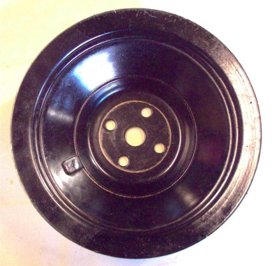 Genuine Mercedes-Benz Water Pump Pulley Early OM617 Turbo Diesel W116 W123 W126 Genuine Mercedes-Benz Water Pump Pulley Early OM617 Turbo Diesel W116 W123 W126