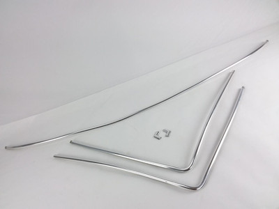 Genuine Mercedes-Benz Front Windshield Chrome Moulding Surround Trim W123 Sedan Wagon Genuine Mercedes-Benz Front Windshield Chrome Moulding Surround Trim W123 Sedan Wagon