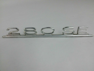 Genuine Mercedes-Benz Trunk Lid Chrome 280SE Model Emblem W108 W111 SWB Genuine Mercedes-Benz Trunk Lid Chrome 280SE Model Emblem W108 W111 SWB