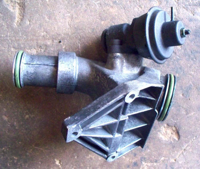 Genuine Mercedes-Benz Turbocharger Air Mixture Housing OM603 Turbo Diesel W124 W126 W140 W460