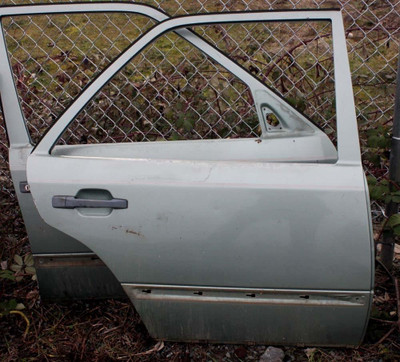 Genuine Mercedes-Benz Door Shell Rear Right W201