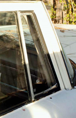 Genuine Mercedes-Benz Door Quarter Glass Front Right W110 W111 W112 Sedan