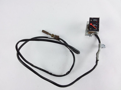 Genuine Mercedes-Benz Temperature Gauge and Sending Unit SAE W110 W111