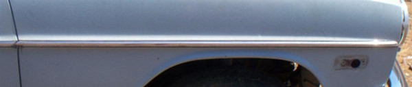 Genuine Mercedes-Benz Center Chrome Moulding Front Right Fender Trim W114 W115