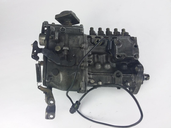 Genuine Mercedes-Benz Fuel Injection Pump OM617 Diesel 1985 CA Models