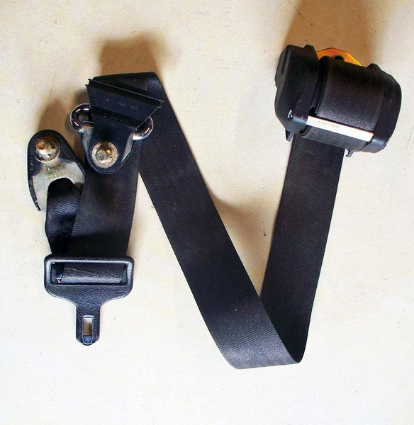 Genuine Mercedes-Benz Front Seat Shoulder Belt w/ Hole Buckle, Right W123 Coupe 83-85