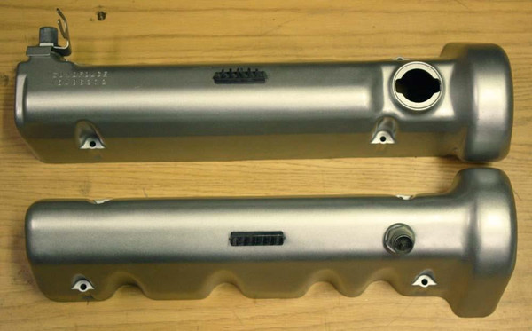 Genuine Mercedes-Benz Valve Cover Pair Refinished M116 and M117 Gas C107 R107 W108 W109 W116