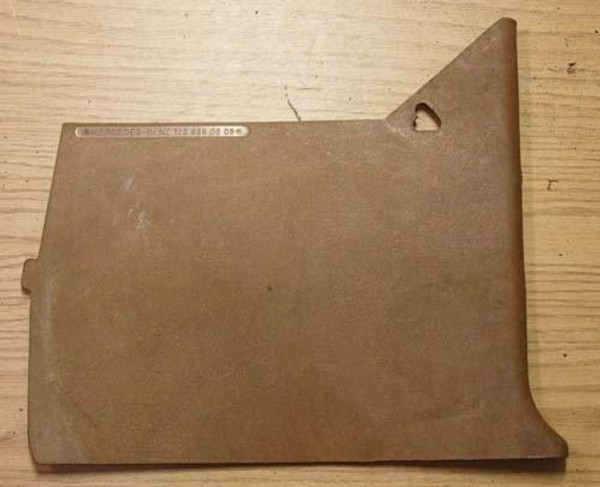 Genuine Mercedes-Benz Kick Panel Trim Passengers Right Side Palomino W123 80-84