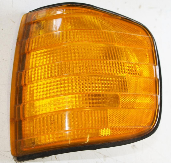 Genuine Mercedes-Benz Turn Signal Assembly Front Left W126 Sedan US