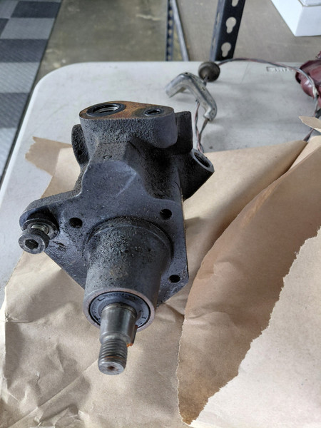 Power Steering Pump, and pulley used oem W108