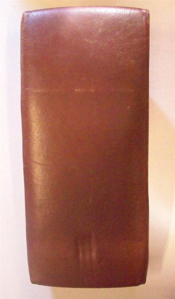 Genuine Mercedes-Benz Rear Center Console Cushion Tobacco Leather W123 Coupe 77-79 Genuine Mercedes-Benz Rear Center Console Cushion Tobacco Leather W123 Coupe 77-79