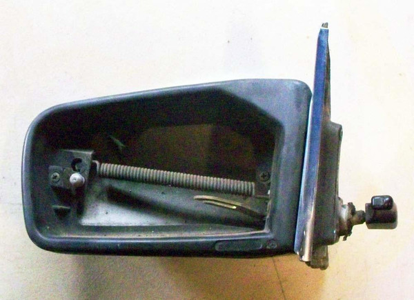 Genuine Mercedes-Benz Side View Mirror Housing Manual Left W123 Sedan Wagon