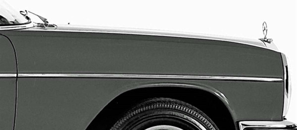 Genuine Mercedes-Benz Center Chrome Moulding Front Right Fender Trim New OE W114 W115