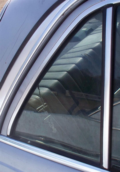 Genuine Mercedes-Benz Door Quarter Glass Rear Right W123 Sedan