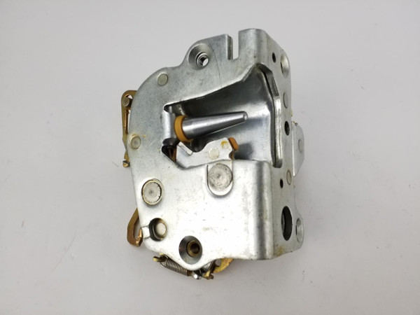 Genuine Mercedes-Benz Door Latch Assembly Rear Left New OEM W116 US Genuine Mercedes-Benz Door Latch Assembly Rear Left New OEM W116 US