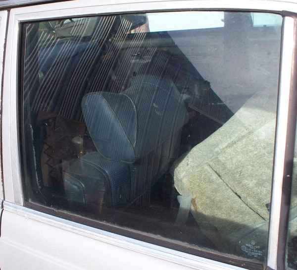 Genuine Mercedes-Benz Door Window Glass Rear Left W123 Sedan