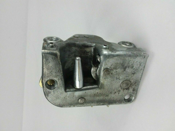 Genuine Mercedes-Benz Door Latch Assembly Front Left W100 W108 W109 W111 W113 W114 W115