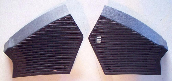 Genuine Mercedes-Benz Dashboard Speaker Grilles Pair W123