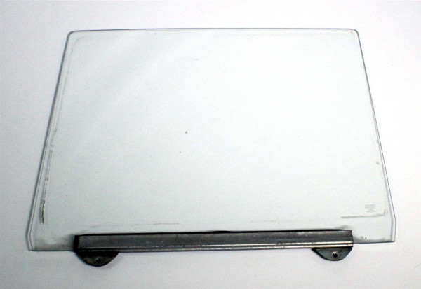 Genuine Mercedes-Benz Door Window Glass Rear W110 W111 W112 Sedan SWB