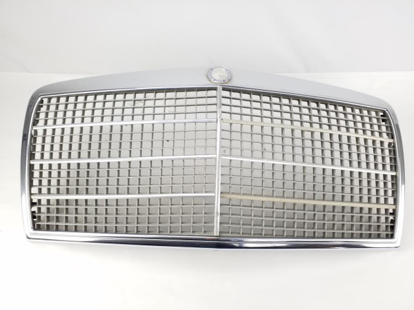 Genuine Mercedes-Benz Front Grille Assembly W116