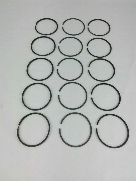 Goetz Engine Piston Rings, Set of 5, New OM617 W115 W116 W123 W126