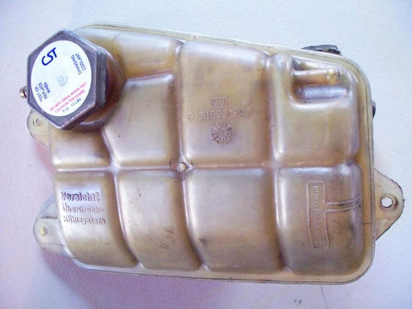 Genuine Mercedes-Benz Radiator Overflow Reservoir Tank OM617 Turbo Diesel W116 W123 W126