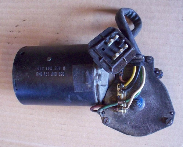 Genuine Mercedes-Benz Windshield Wiper Motor W123