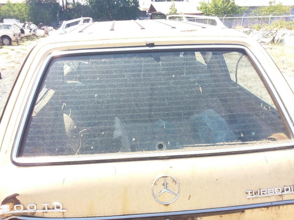 Genuine Mercedes-Benz Rear Hatch Glass W123 Wagon