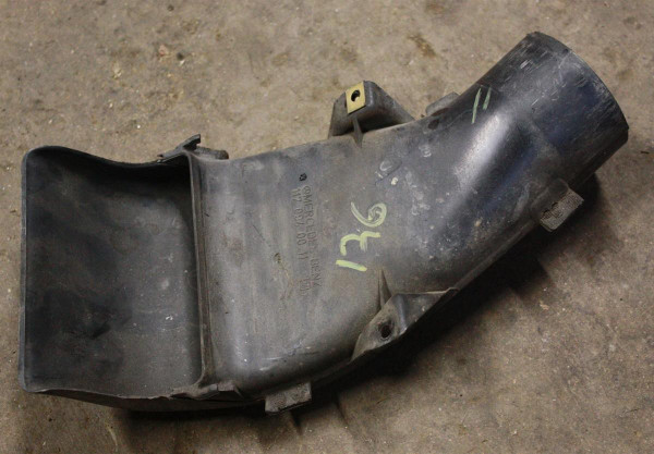 Genuine Mercedes-Benz Engine Air Intake Scoop W126 Diesel 300SD