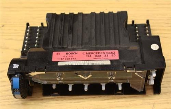 Genuine Mercedes-Benz Climate Control Push Button Unit W124 1