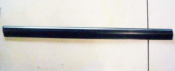 Genuine Mercedes-Benz Lower Chrome Moulding Front Left Door Trim W123 Sedan Wagon