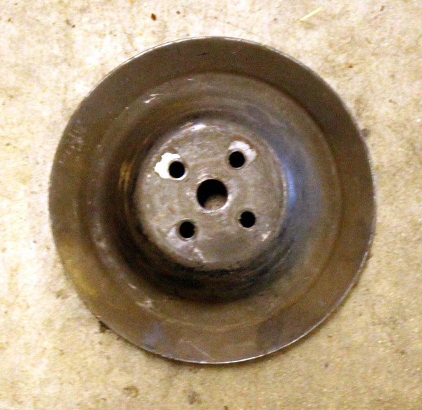 Genuine Mercedes-Benz Water Pump Pulley OM615 and OM616 Diesel W115 W123 W460 Genuine Mercedes-Benz Water Pump Pulley OM615 and OM616 Diesel W115 W123 W460