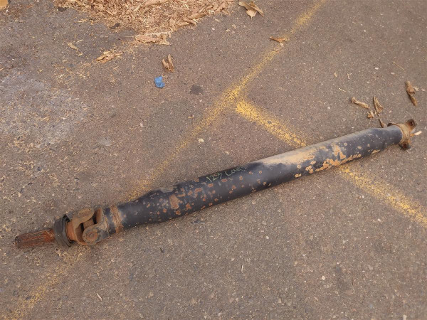 Genuine Mercedes-Benz Rear Driveshaft Section for 5-Cylinder Automatic W123 Coupe, OM617 Turbo